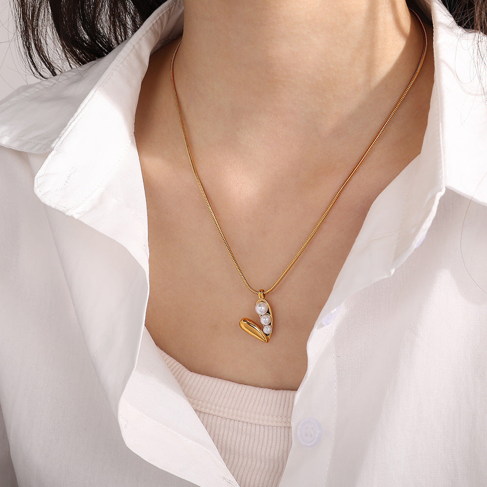 Stainless Steel Commuter's All-matching Special-interest Design Advanced Cold Wind Ladies Clavicle Chain