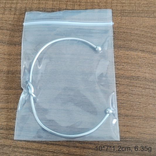 Simple Opening Stainless Steel Twisted Flower Button Love Bracelet