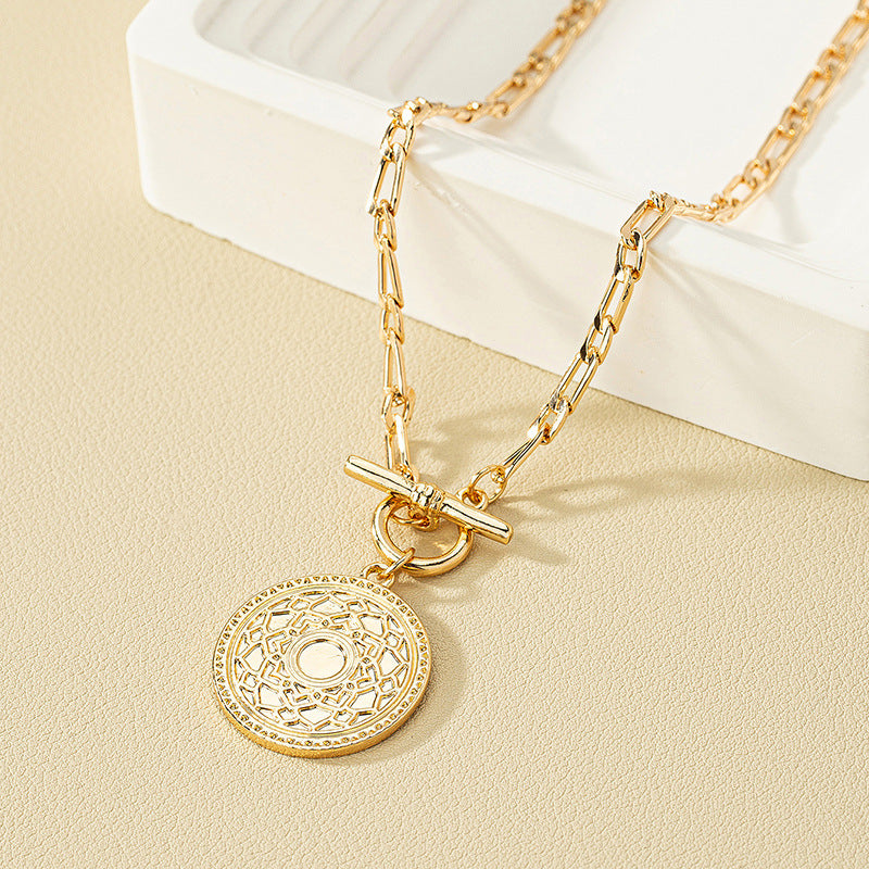 Minimalist Pendant Necklace - Premium Geometric Metal Tag Design In Gold & Silver, Dainty Layered Chain, Trendy Ins Aesthetic Collarbone Jewelry