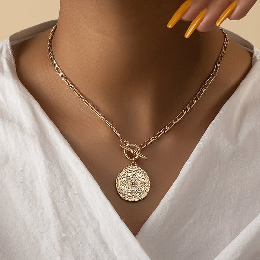 Minimalist Pendant Necklace - Premium Geometric Metal Tag Design In Gold & Silver, Dainty Layered Chain, Trendy Ins Aesthetic Collarbone Jewelry