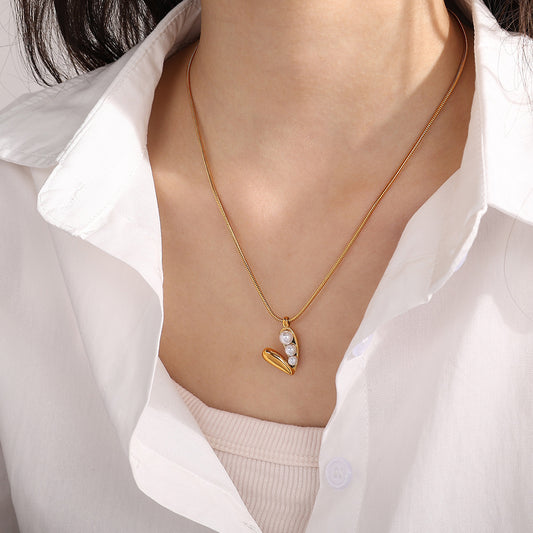 Stainless Steel Commuter's All-matching Special-interest Design Advanced Cold Wind Ladies Clavicle Chain