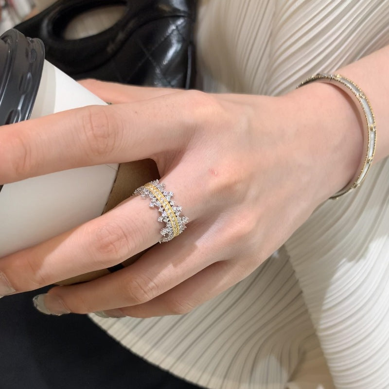 Light Luxury Exquisite Golden Lace Starry Crown Row Diamond Ring Elegant All-matching